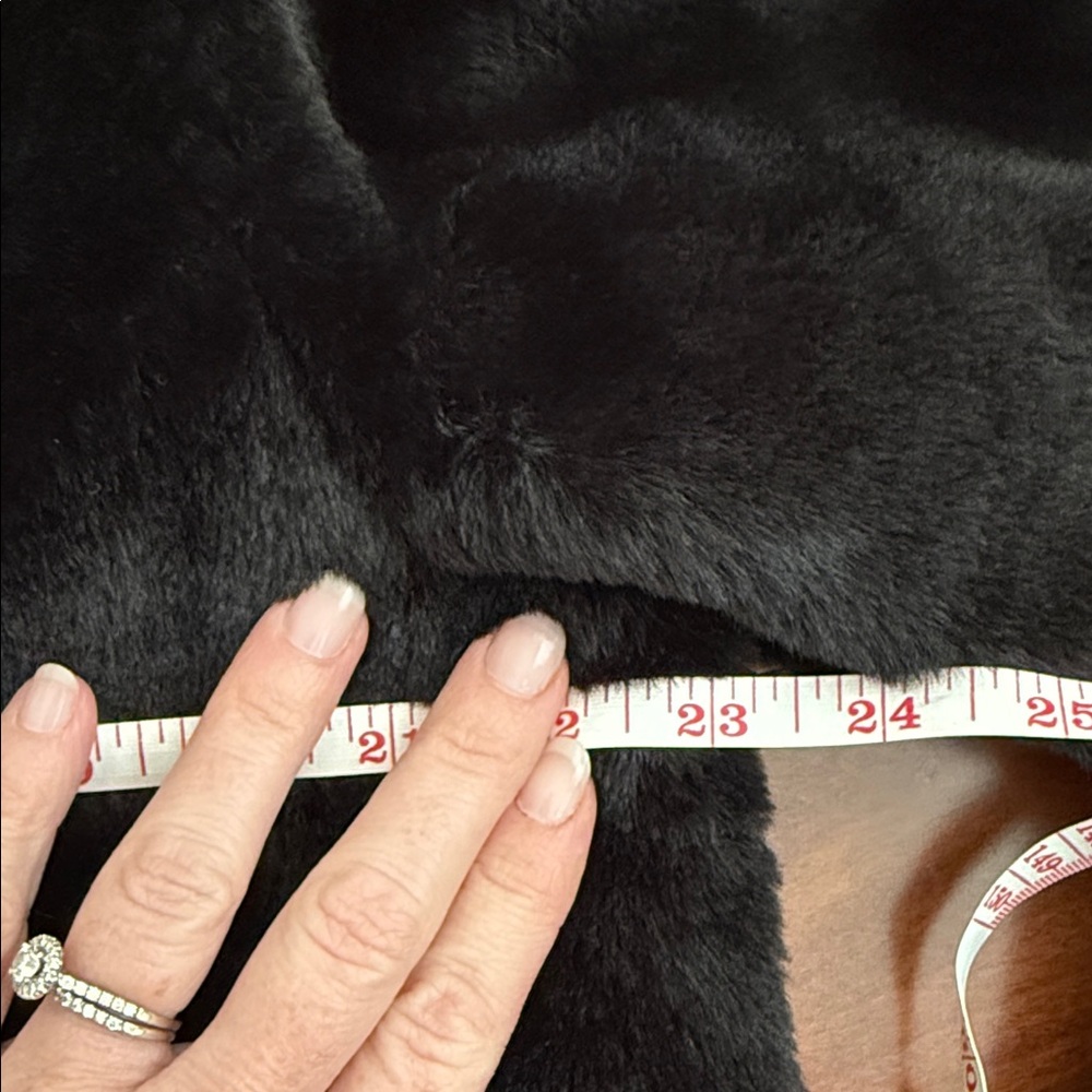 Maralyn & Me Black Teddy Jacket - Picture 4 of 8
